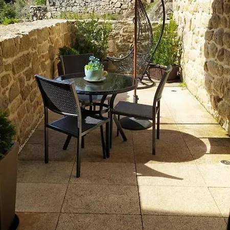 Casas Martainha Sernancelhe