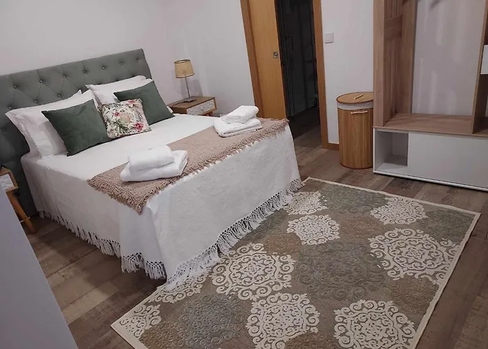 Casas Martainha Sernancelhe