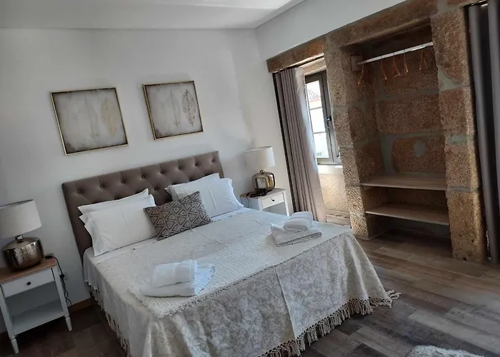 Casas Martainha * Sernancelhe